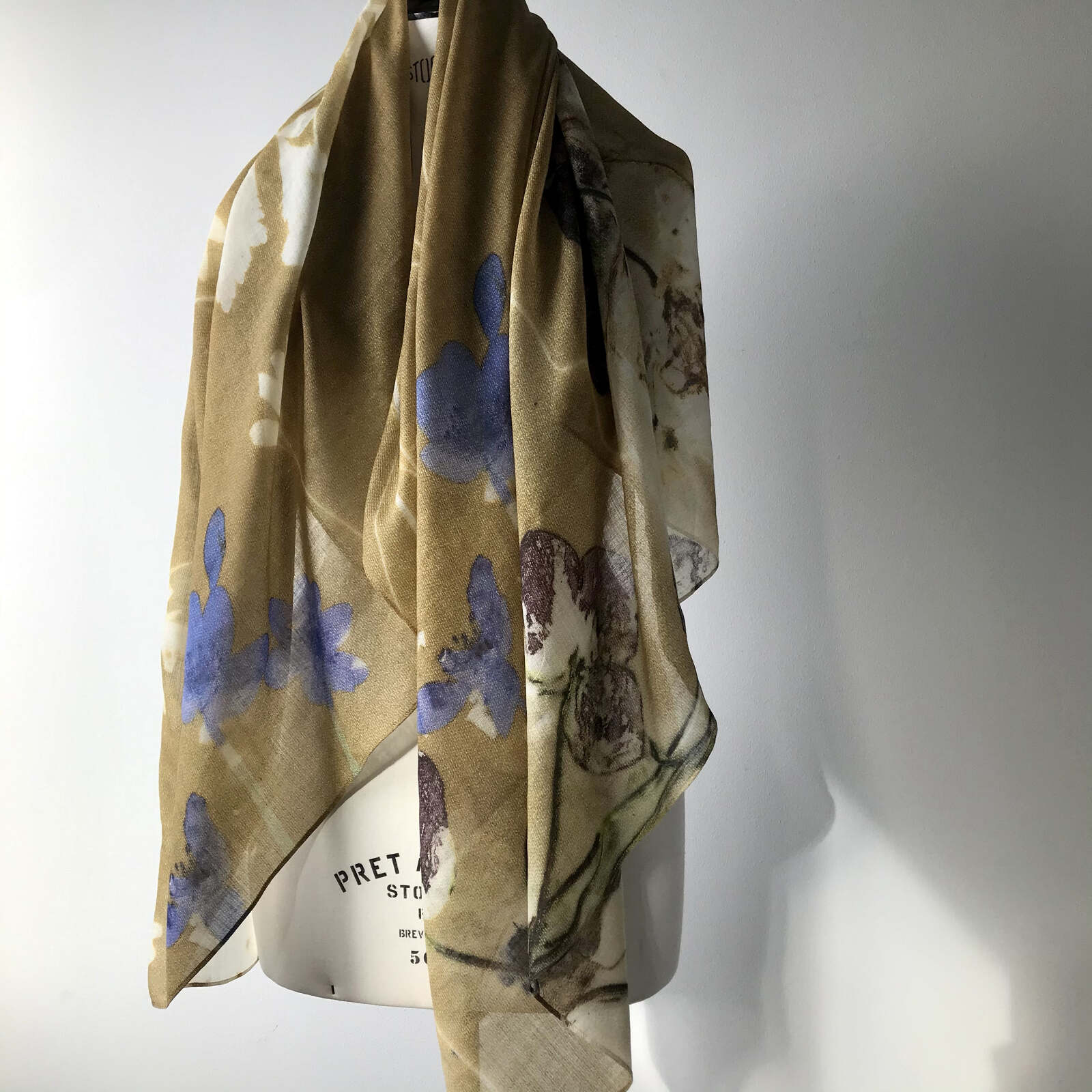 Tørklæde med Blue Windflower